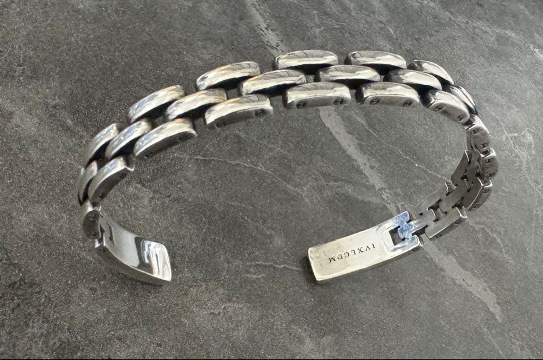 アクセサリー IVXLCDM 3-LINE ARC BANGLE