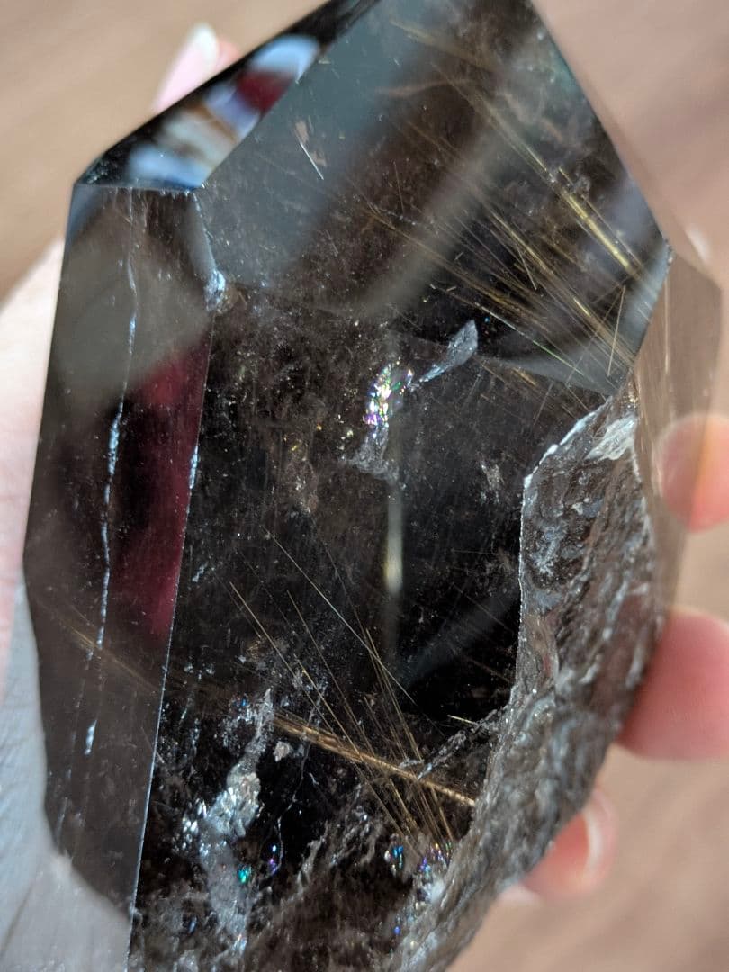 スモーキールチル　原石　ポリッシュ　ブラジル産　オーダーメイド台座付