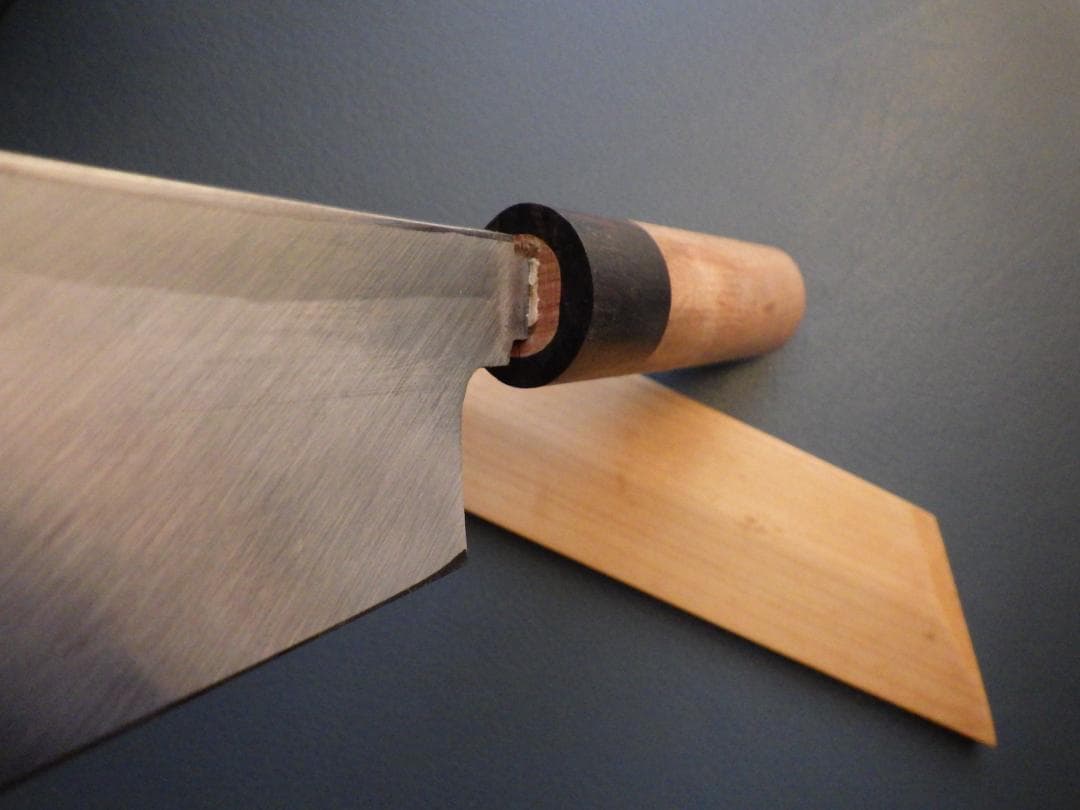 ゆ*ん様 ケンムキ包丁★白2鋼 185mmマチ 本鍛造・縞黒檀口輪柄★ 鞘付き