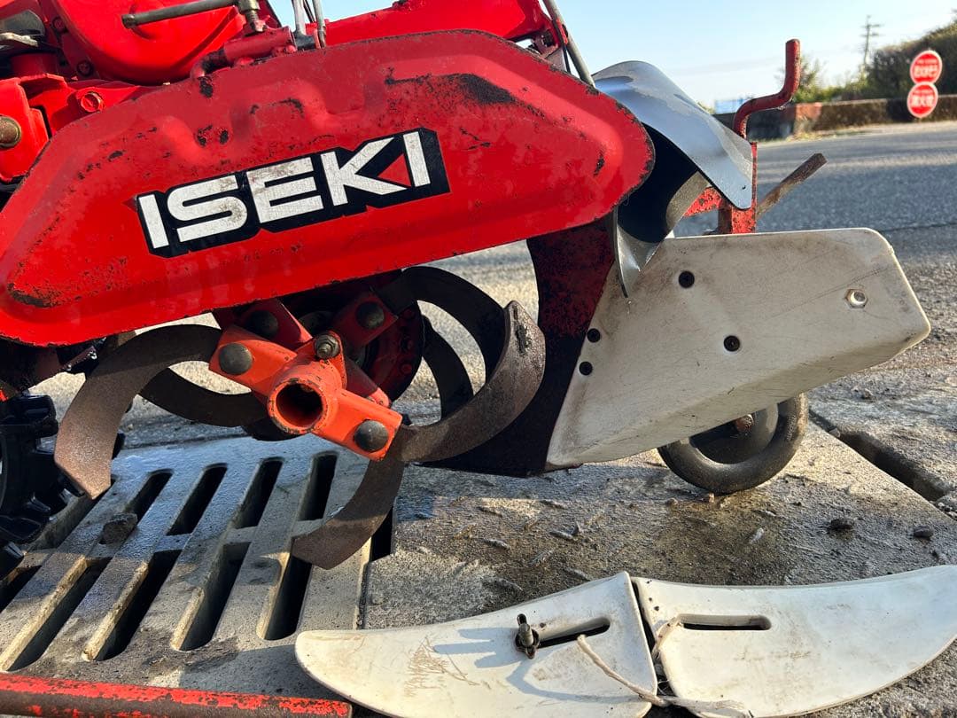 宮崎　イセキ　管理機　畝立て　 KC33 耕運機　3.5馬力 畝上げ 溝掘り