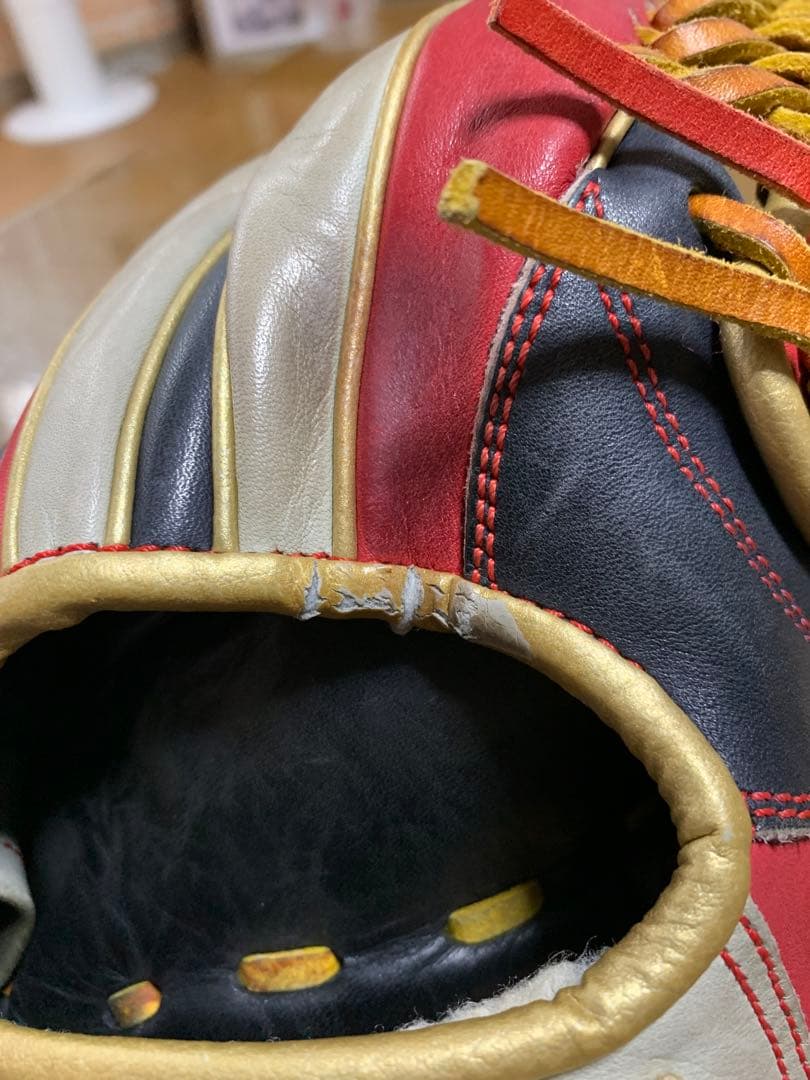 ウィルソン　ワナビーヒーロー　軟式グローブ