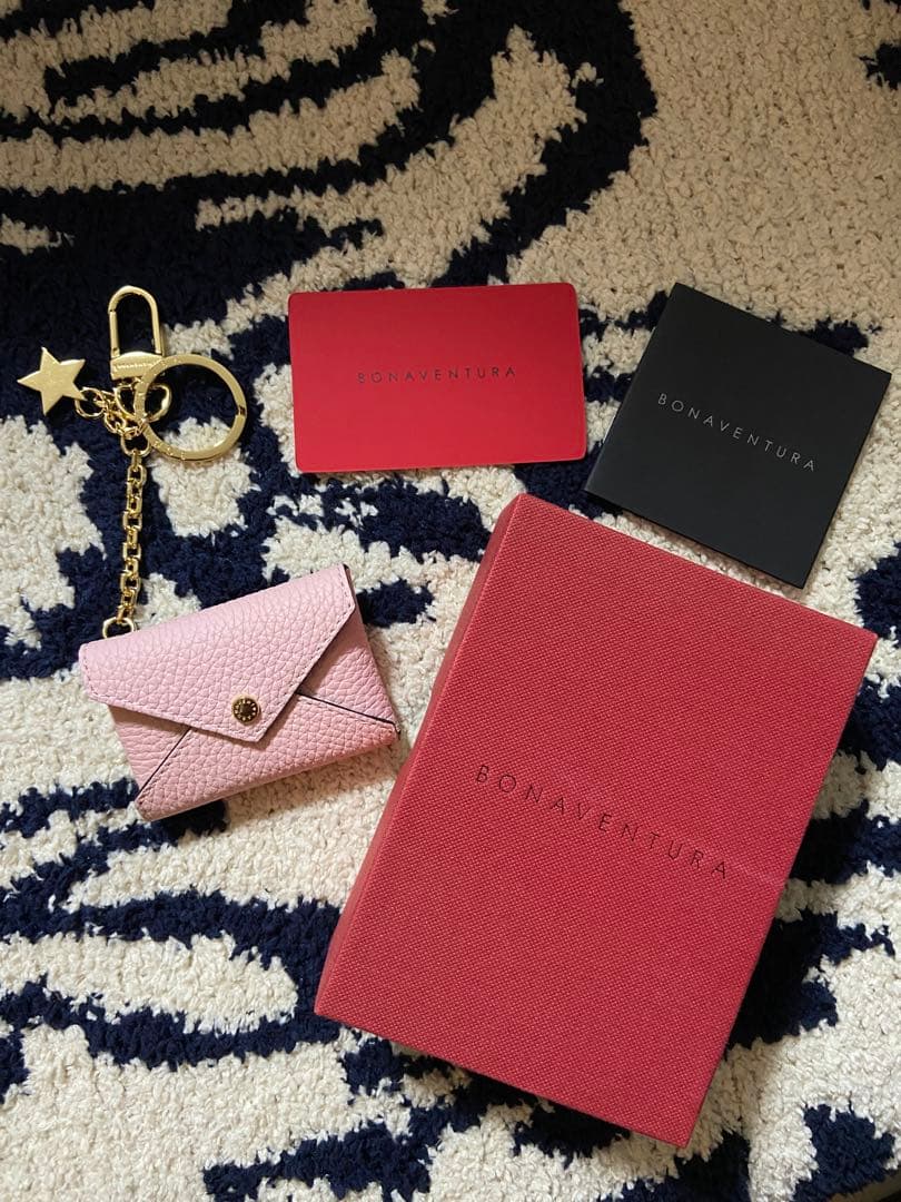 未使用BONAVENTURAスターチェーンキーホルダーシュリンクレザー★サクラ