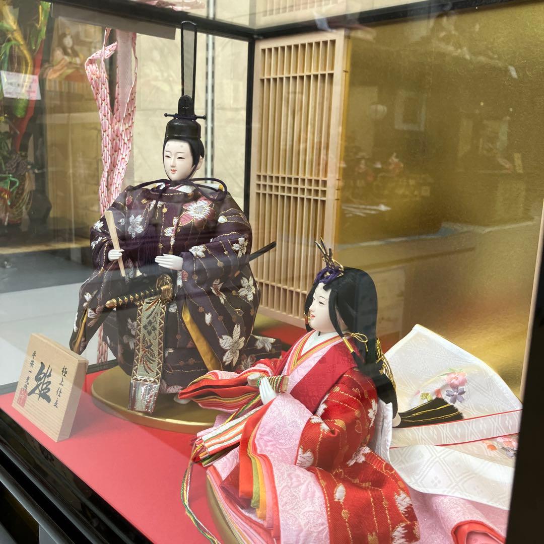お値下げしました。ガラスケース入り雛人形飾り