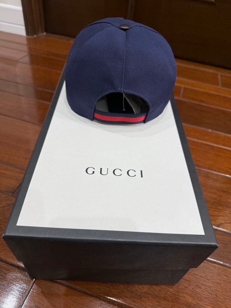 GUCCI ネイビー ベースボールキャップ　M
