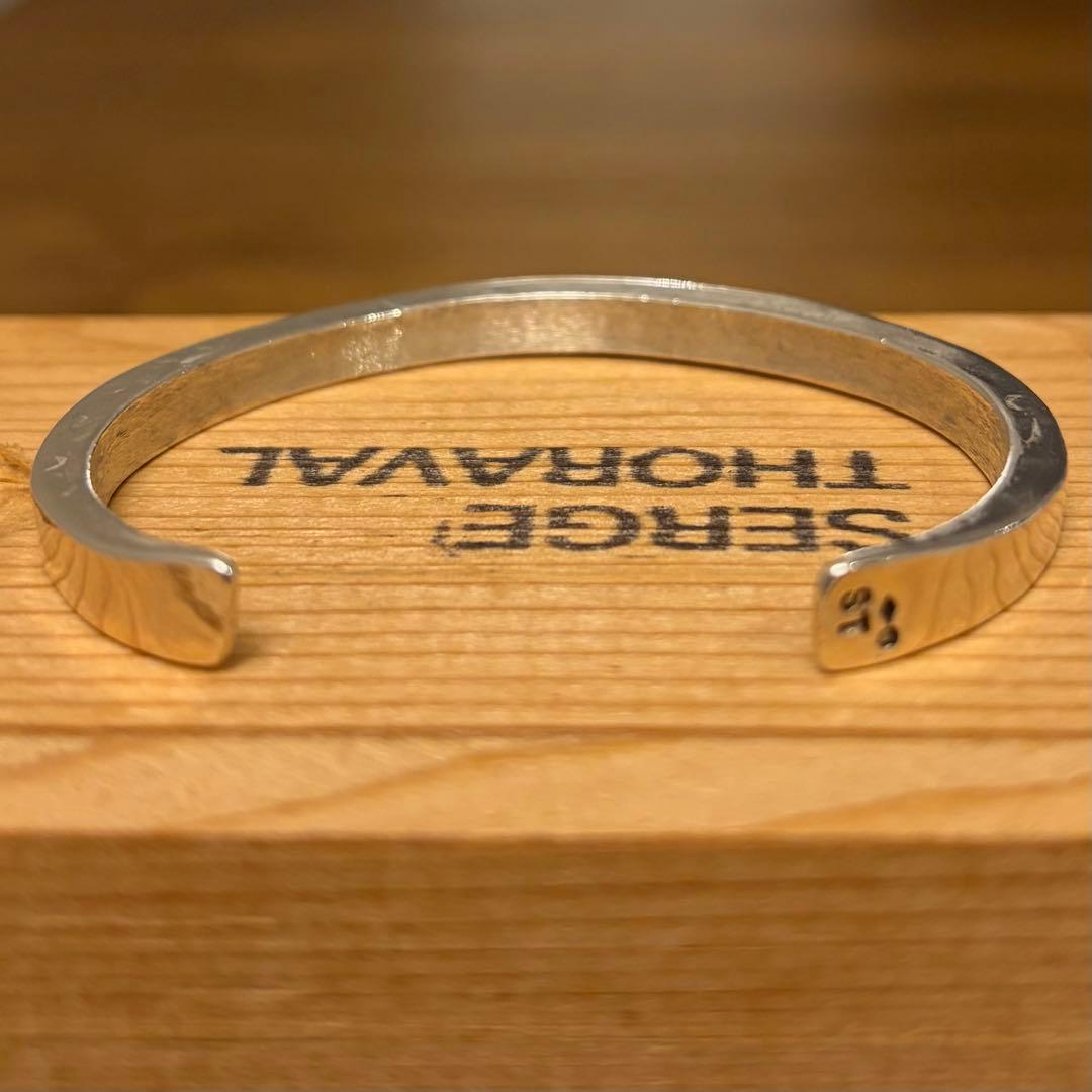 SERGE THORAVAL　座って空を　シルバー　バングル　ブレスレット