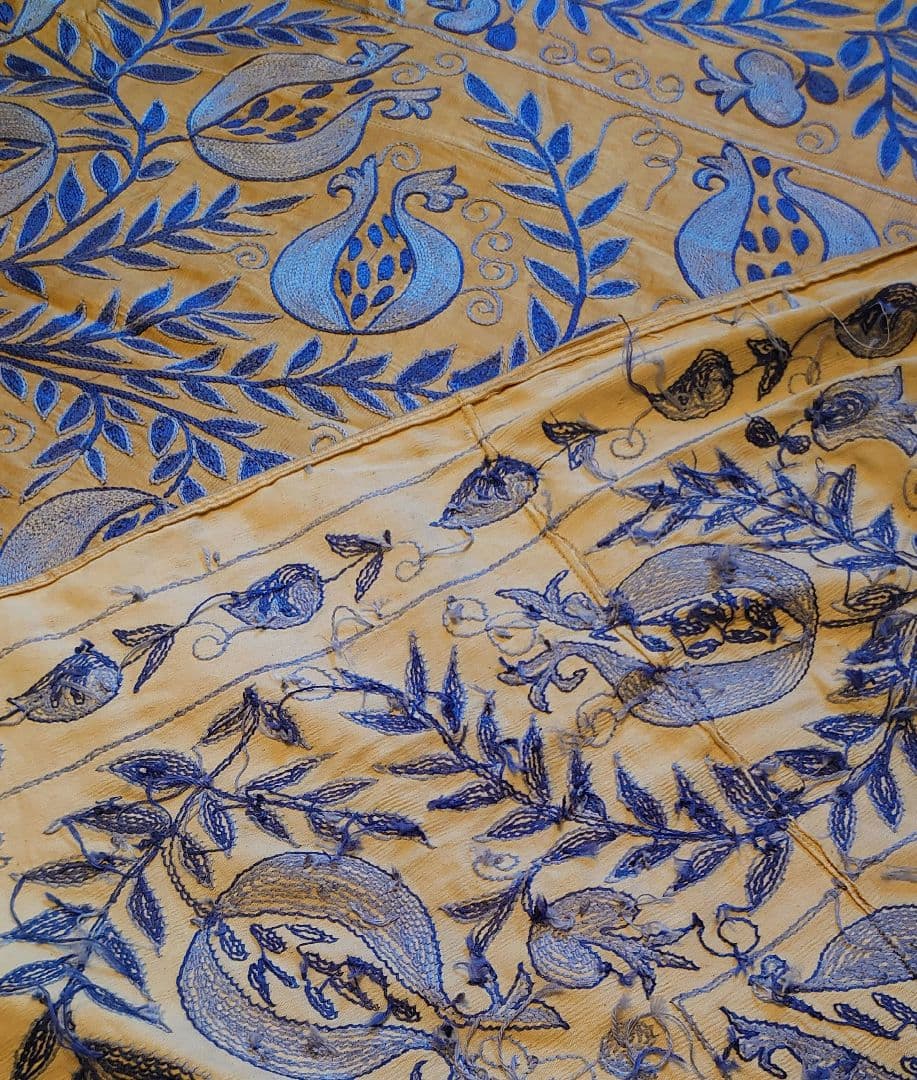 スザニ刺繍ウズベキスタン　シルク　タペストリー・ベッドカバー・マルチカバー