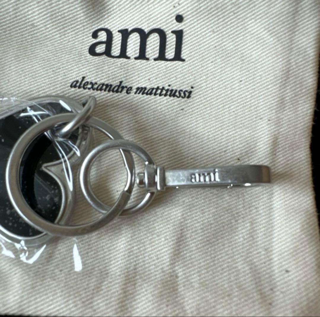 ラスト1点！新品 AMI キーリング ブラック