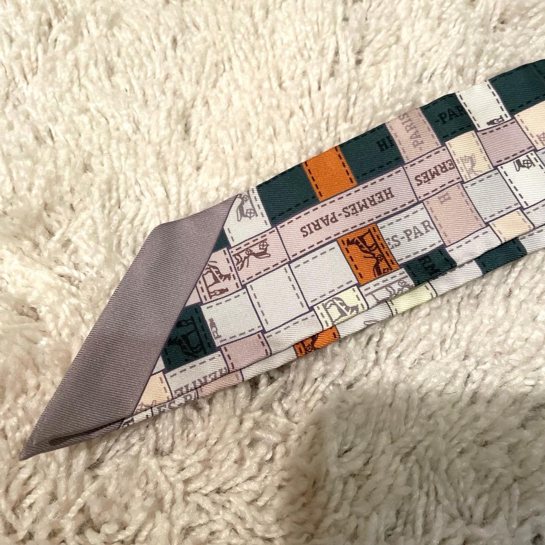 HERMES エルメス　ツイリー　ボルデュック　チェック　カーキ