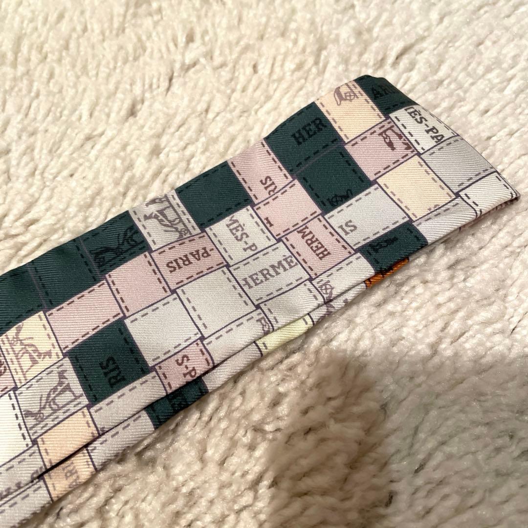 HERMES エルメス　ツイリー　ボルデュック　チェック　カーキ