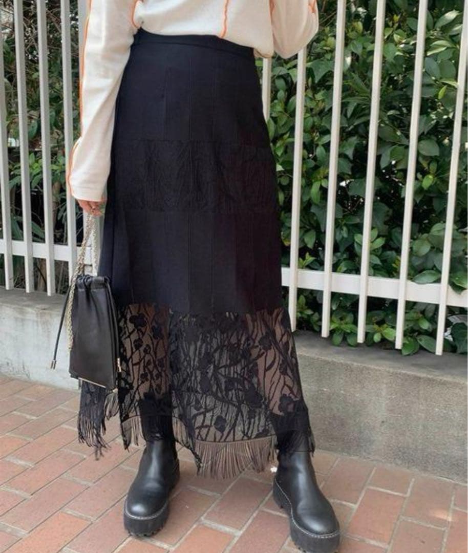 アメリヴィンテージFLOWER　BORDER　LACE　SKIRTブラック