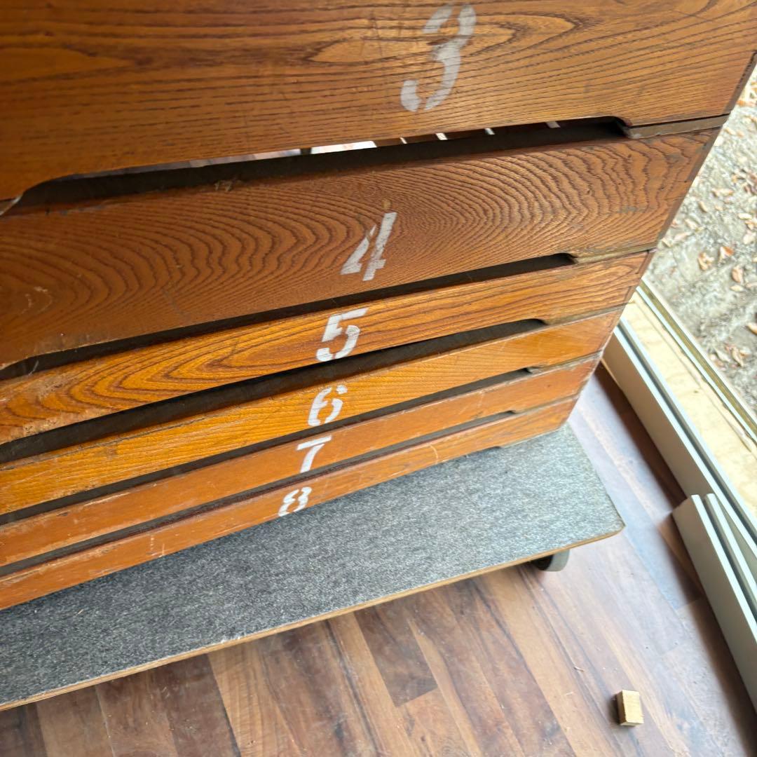 梱包設置込　跳び箱　跳箱　木製　学校　８段　レトロ　アンティーク　教育用