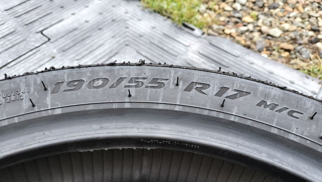ピレリ スーパーコルサ 前後セット 120/70 R17 190/55 R17