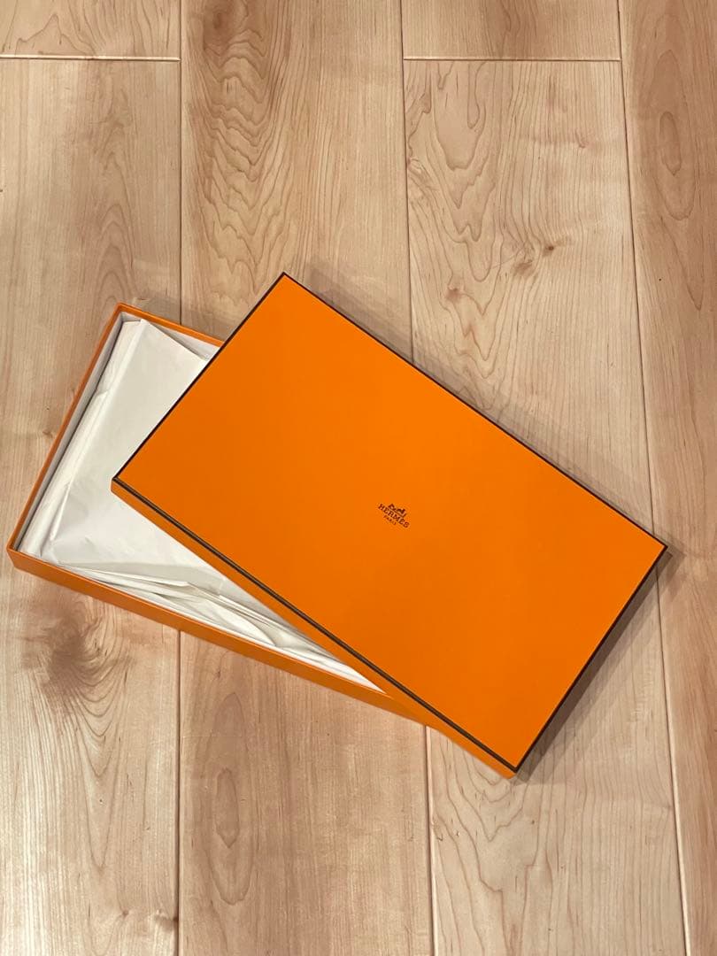 再値下げ！ボックス付！HERMES バスタオル ベージュ/ホワイト