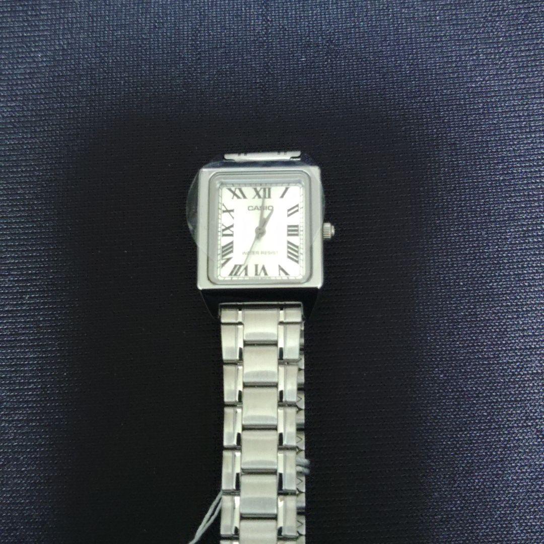 CASIO LTP-V007D-7B　腕時計　新品未使用　海外モデル