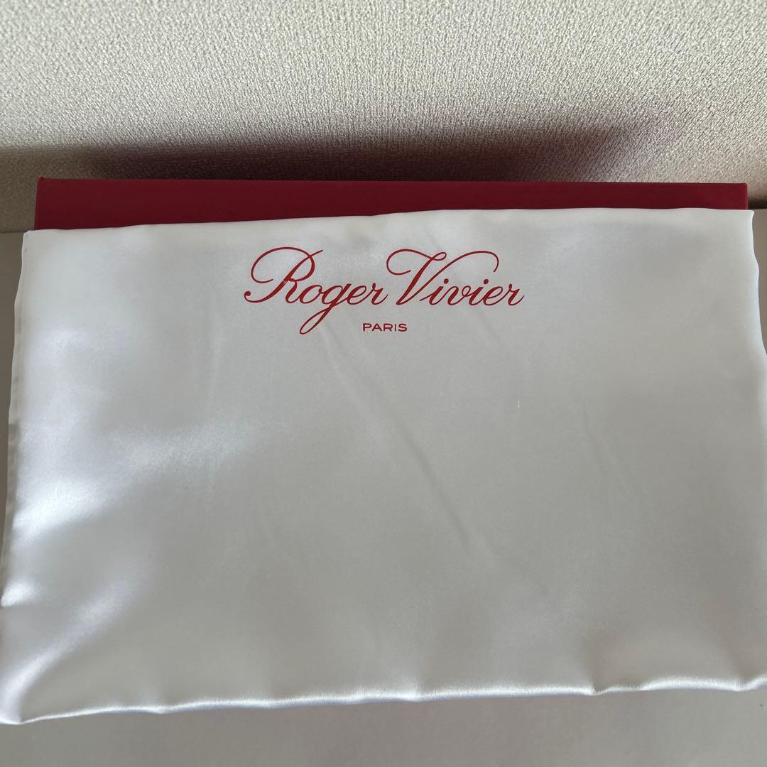 Roger Vivier エナメルパンプス　36