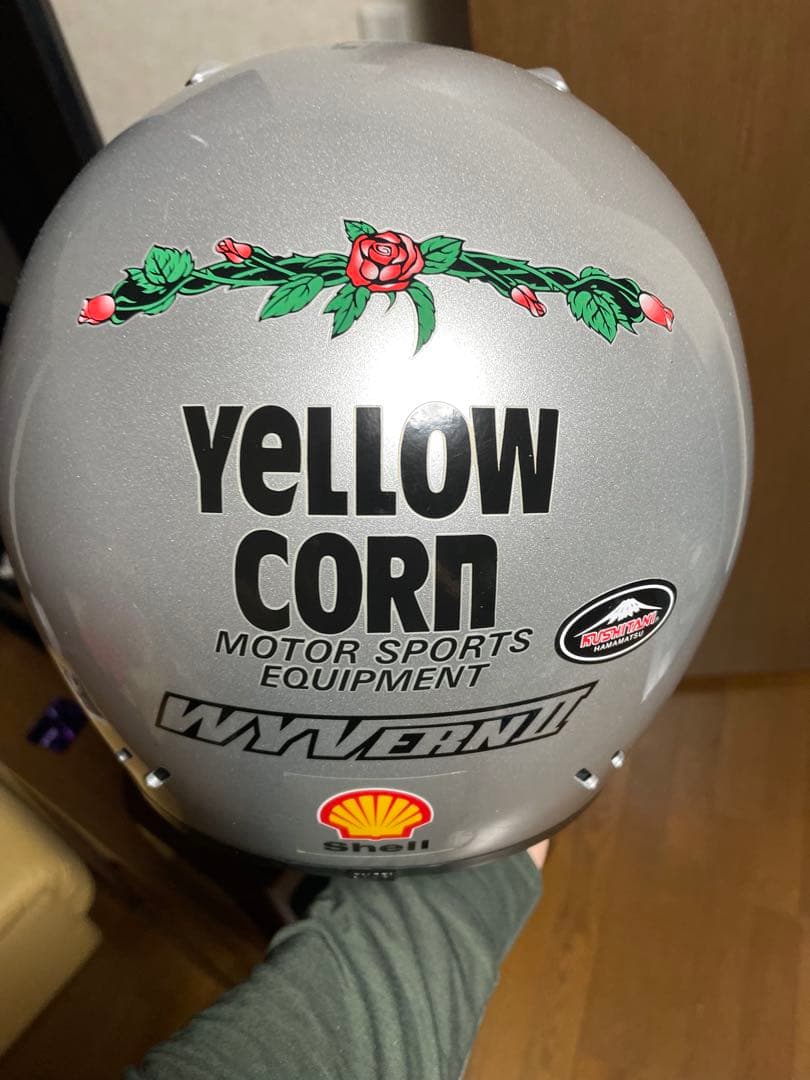 SHOEI ワイバーン2 中古　Mサイズ