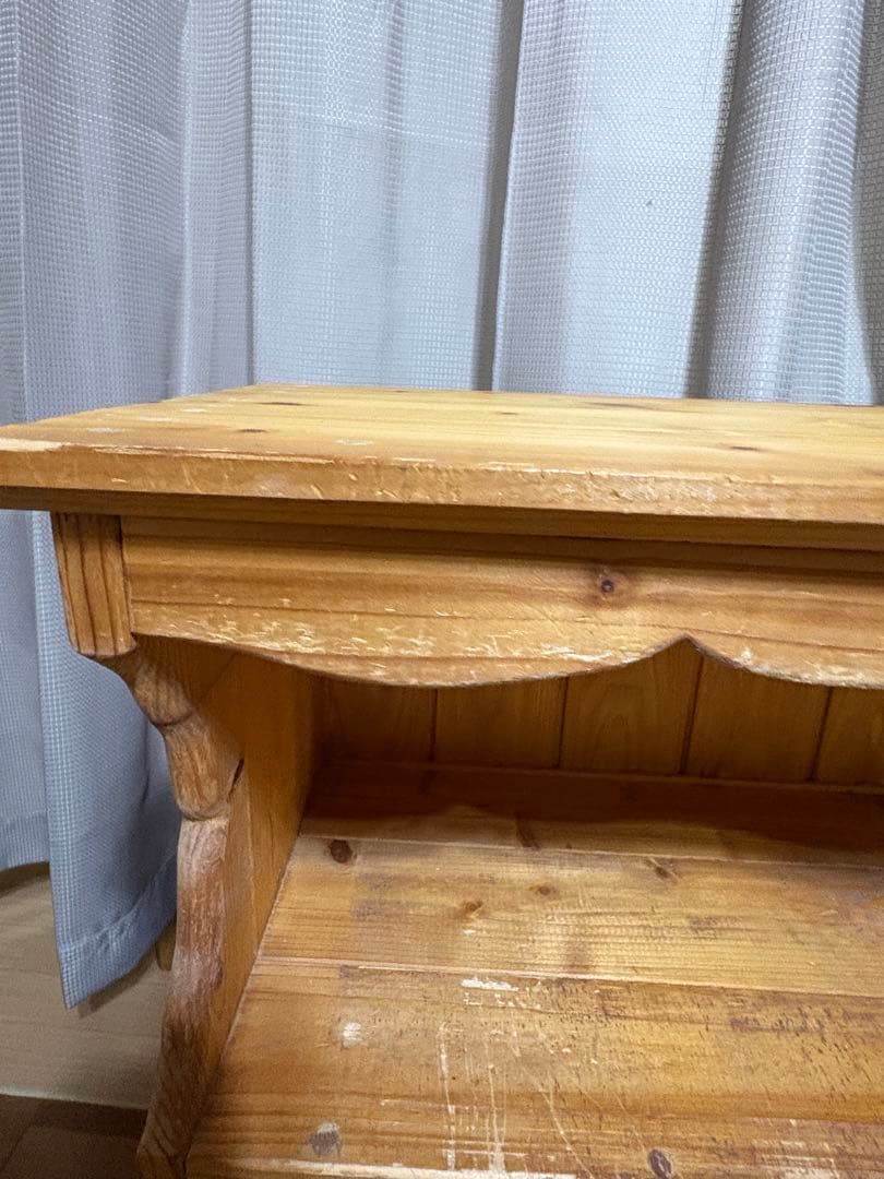 カントリー家具　ハート　キャビネット