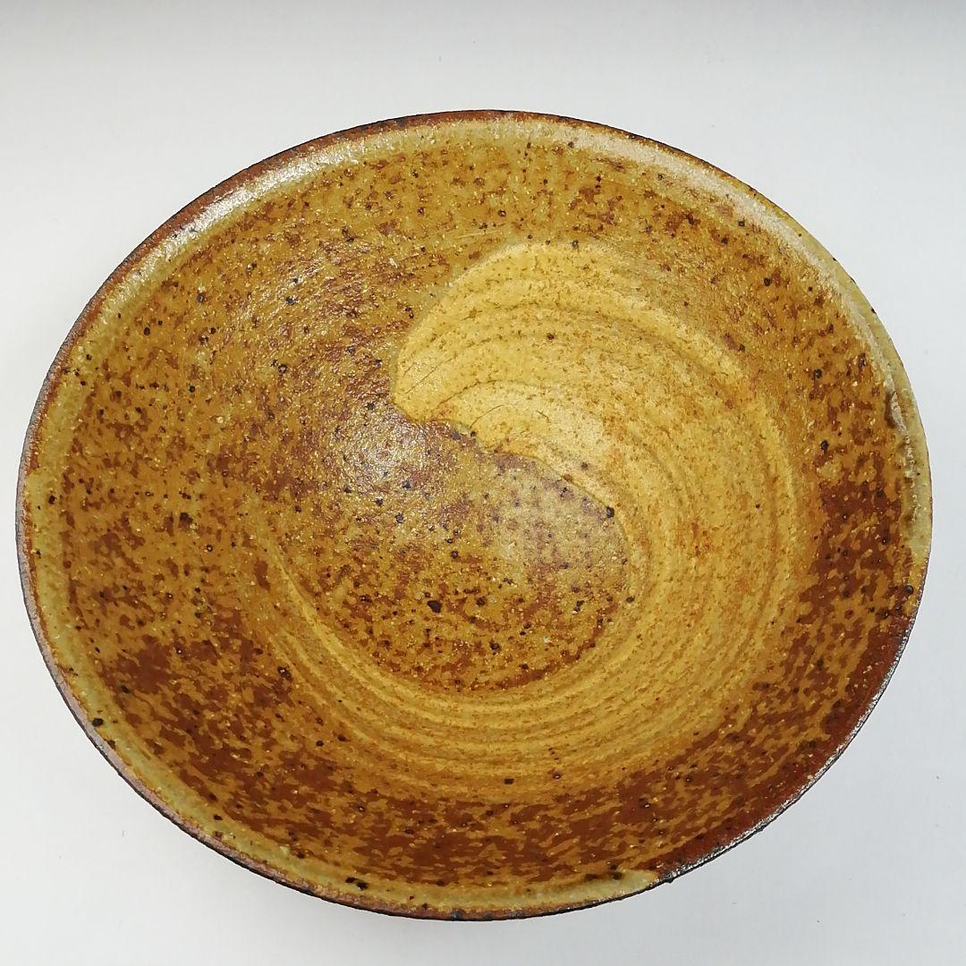 Ｔ７０１　茶碗　『刷毛目黄瀬戸茶碗』『椿窯　五島哲』　共箱　抹茶碗　茶道具