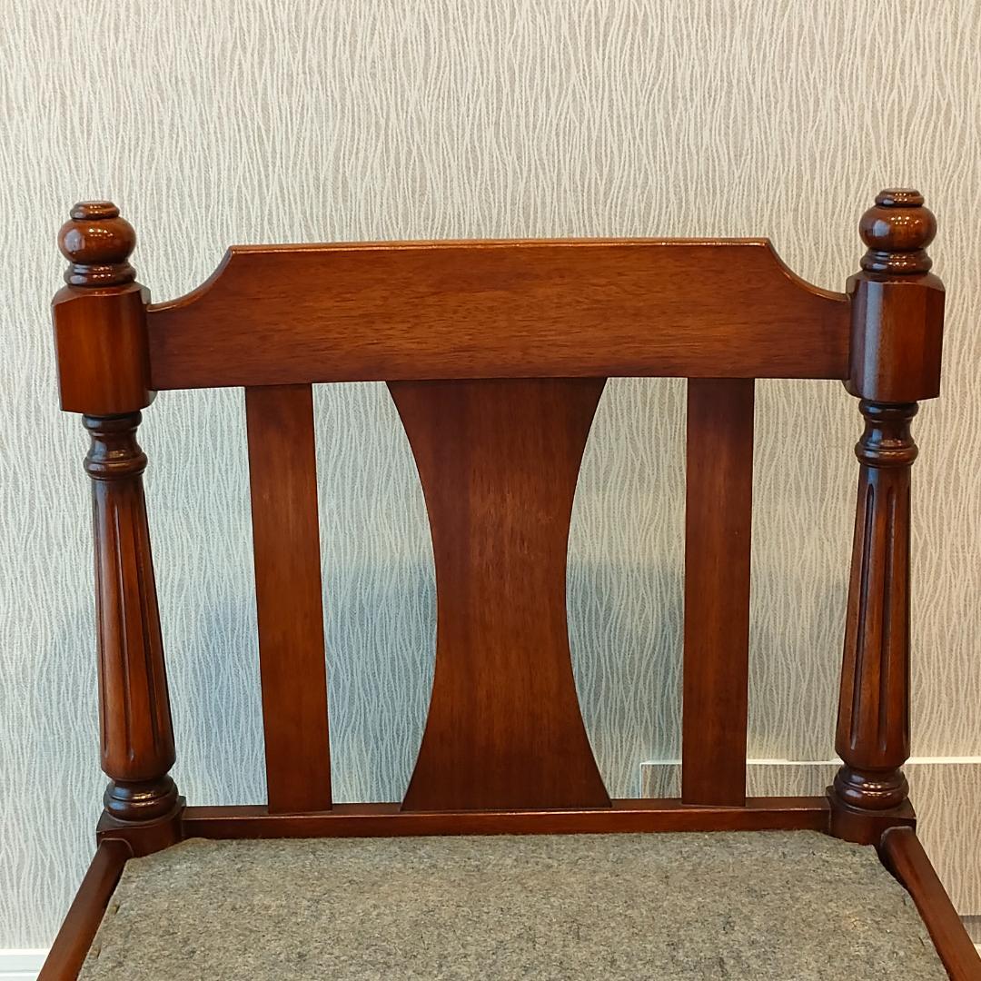 アンティーク　一人掛けソファ　ミントグリーン　ローチェア①