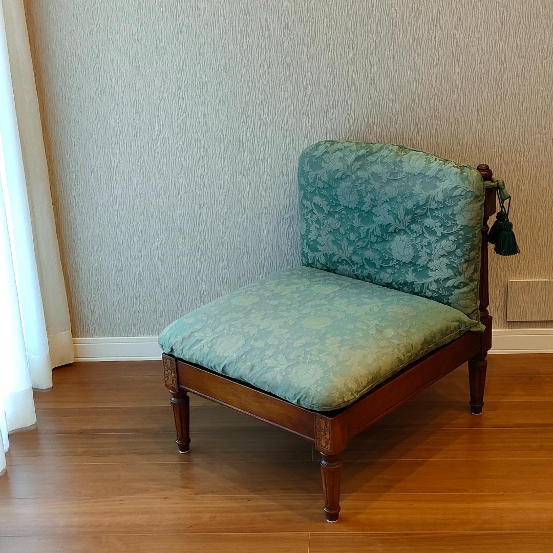 アンティーク　一人掛けソファ　ミントグリーン　ローチェア①