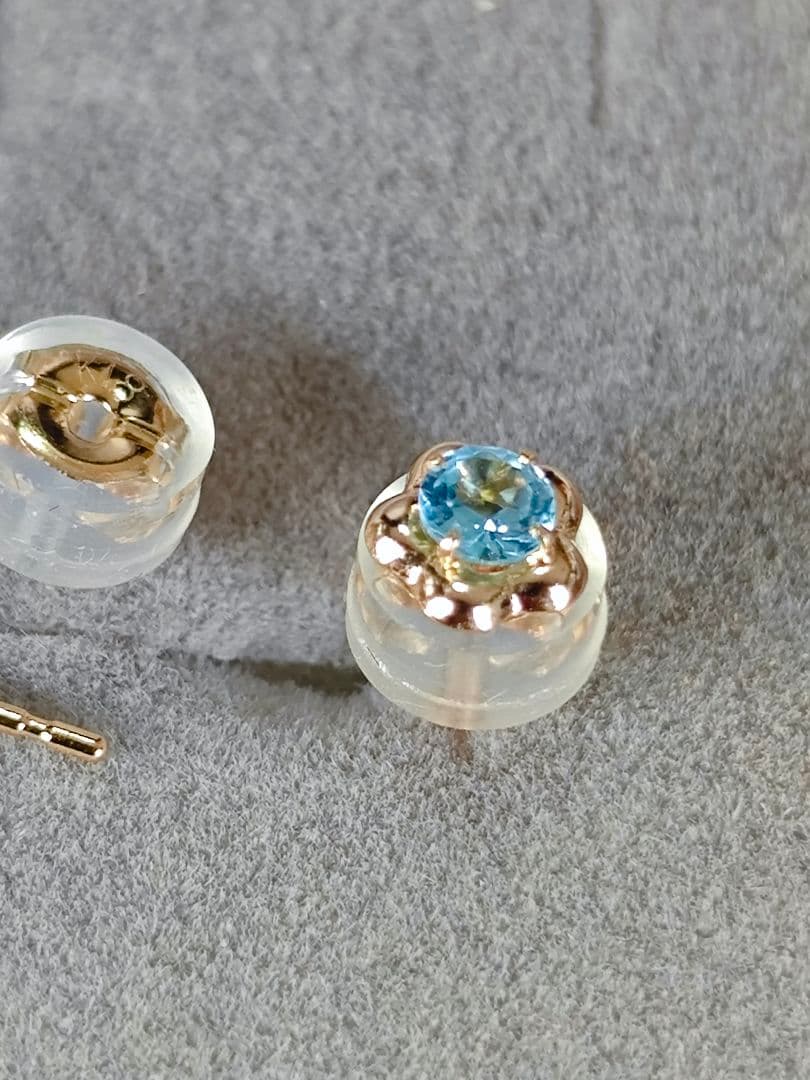 ブルートパーズ ピアス K18YG