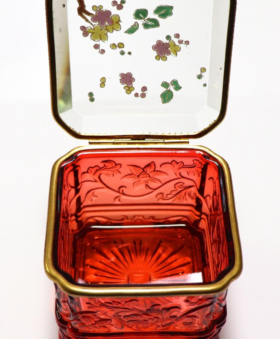オールド・バカラ 激レア1890年頃 赤ガラスエナメル彩ブロンズ装飾蓋物 刻印有