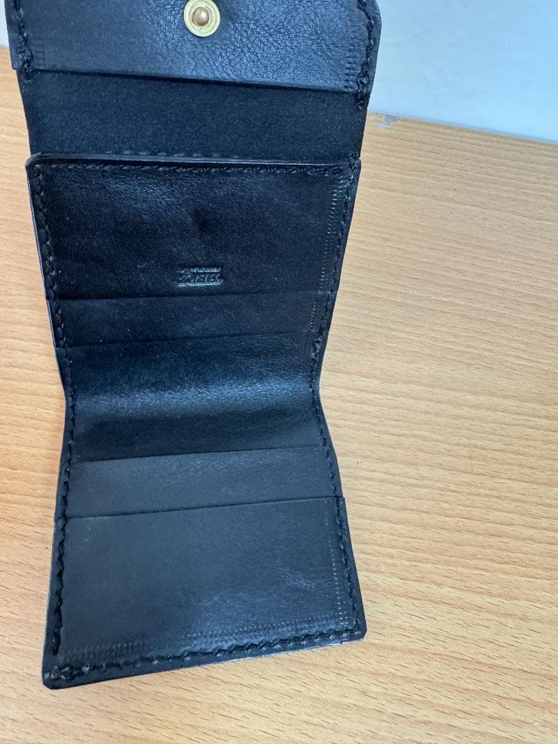 新品同様●HERZ ヘルツ ライトウォレット WS-1 ブラック 二つ折り財布