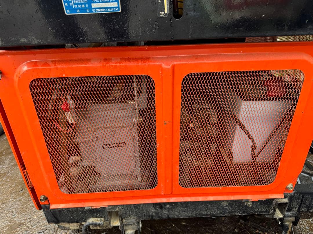 クボタジィーゼル運搬車　セル付　ワキタ林業ウインチセット