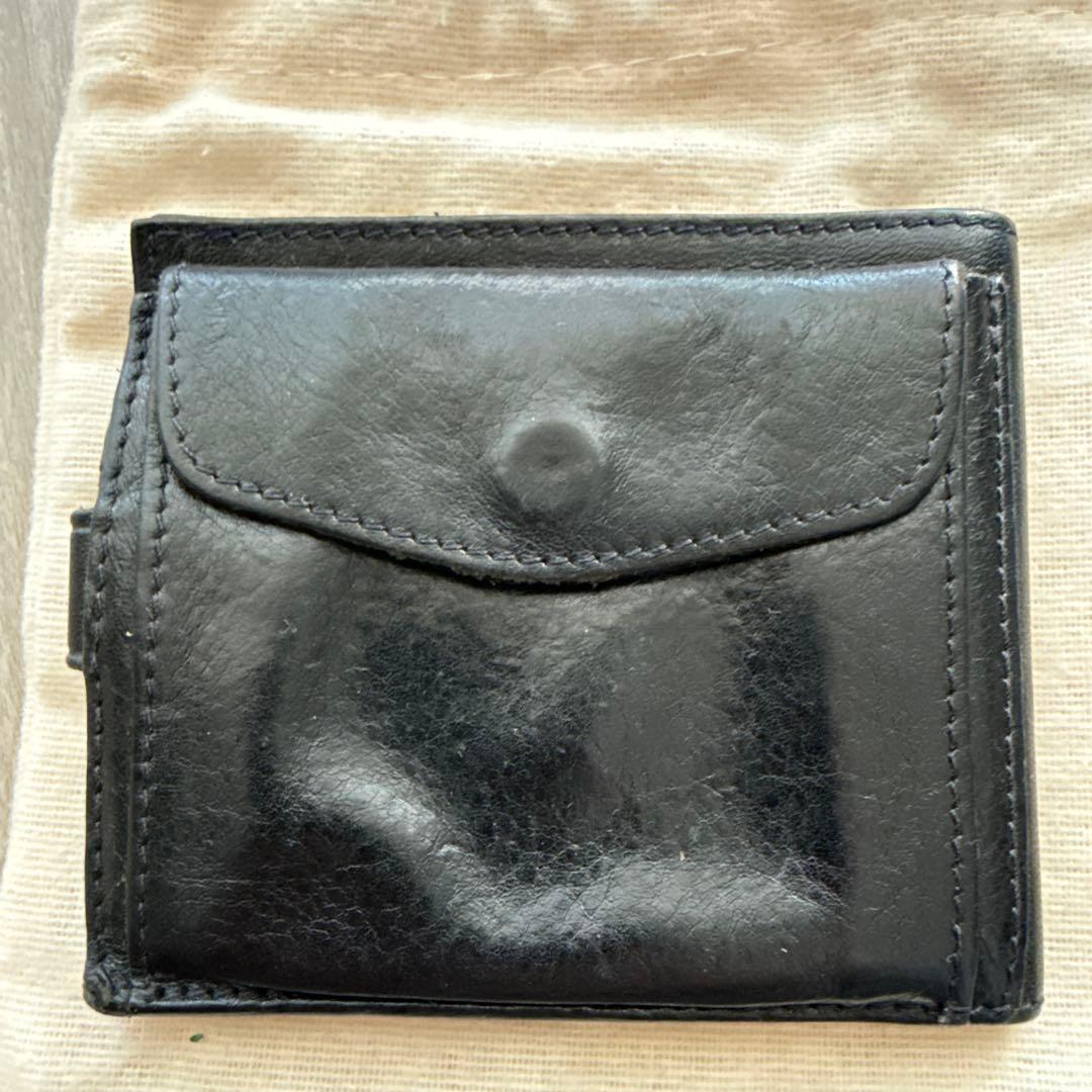 IL BISONTE 黒 レザー 二つ折り財布