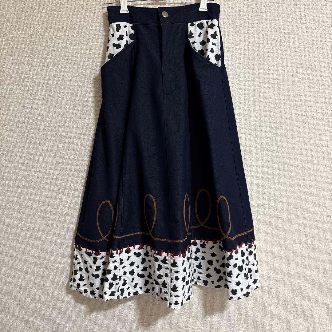 Areeam ディズニー　トイストーリー　ジェシー　スカート