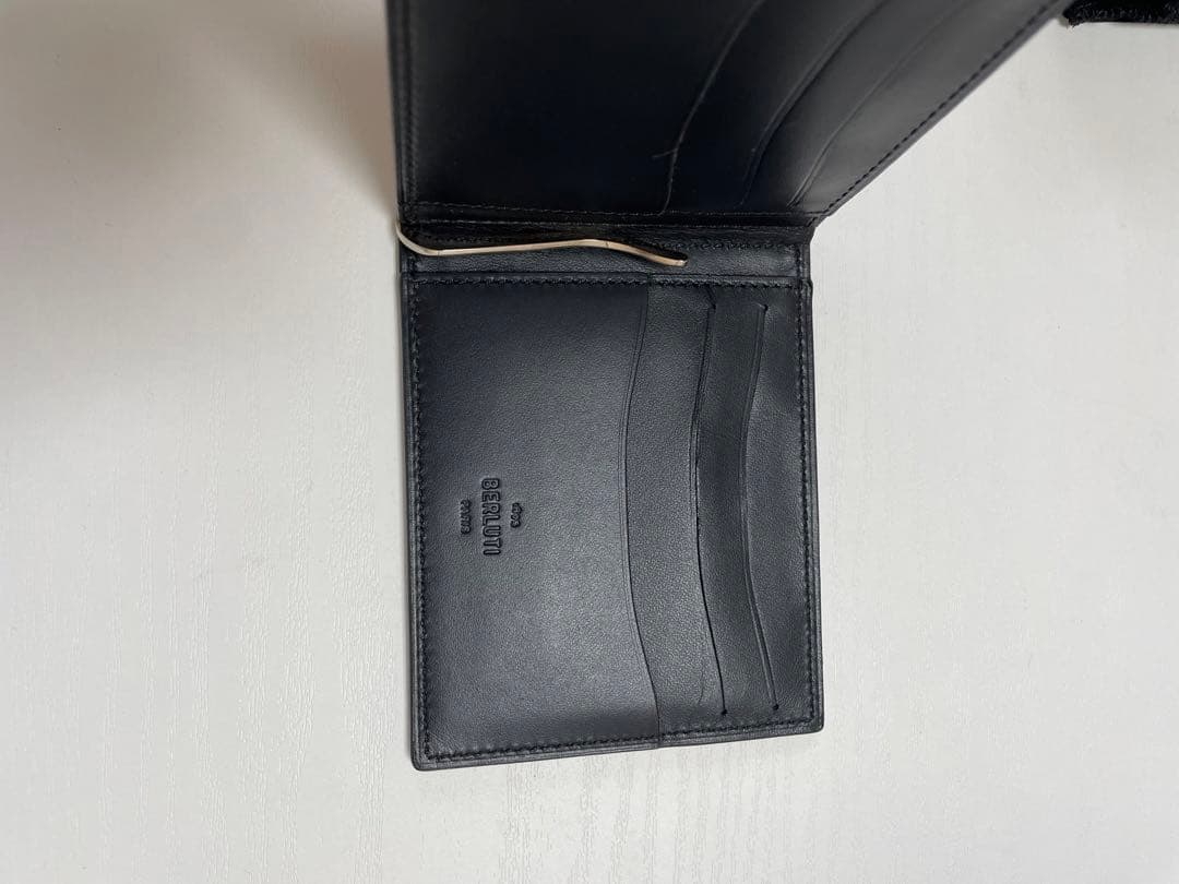 【美品】BERLUTI ブラック レザー マネークリップ