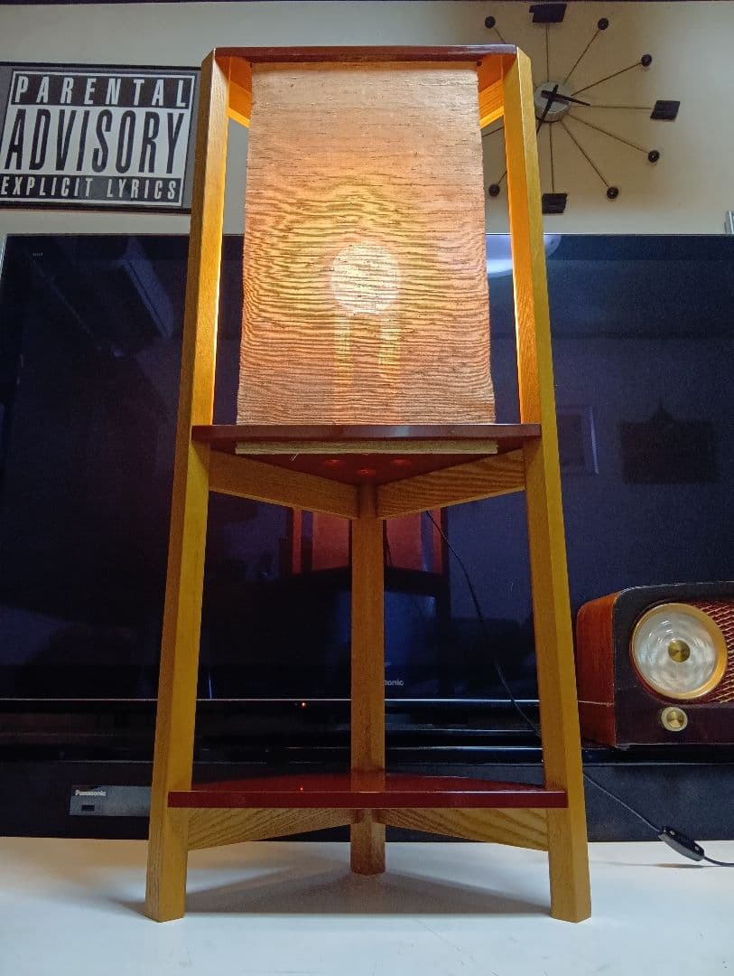 DCS CORP　和モダン　デザイナーズ　朱色　三角　サイドラック　フロアランプ