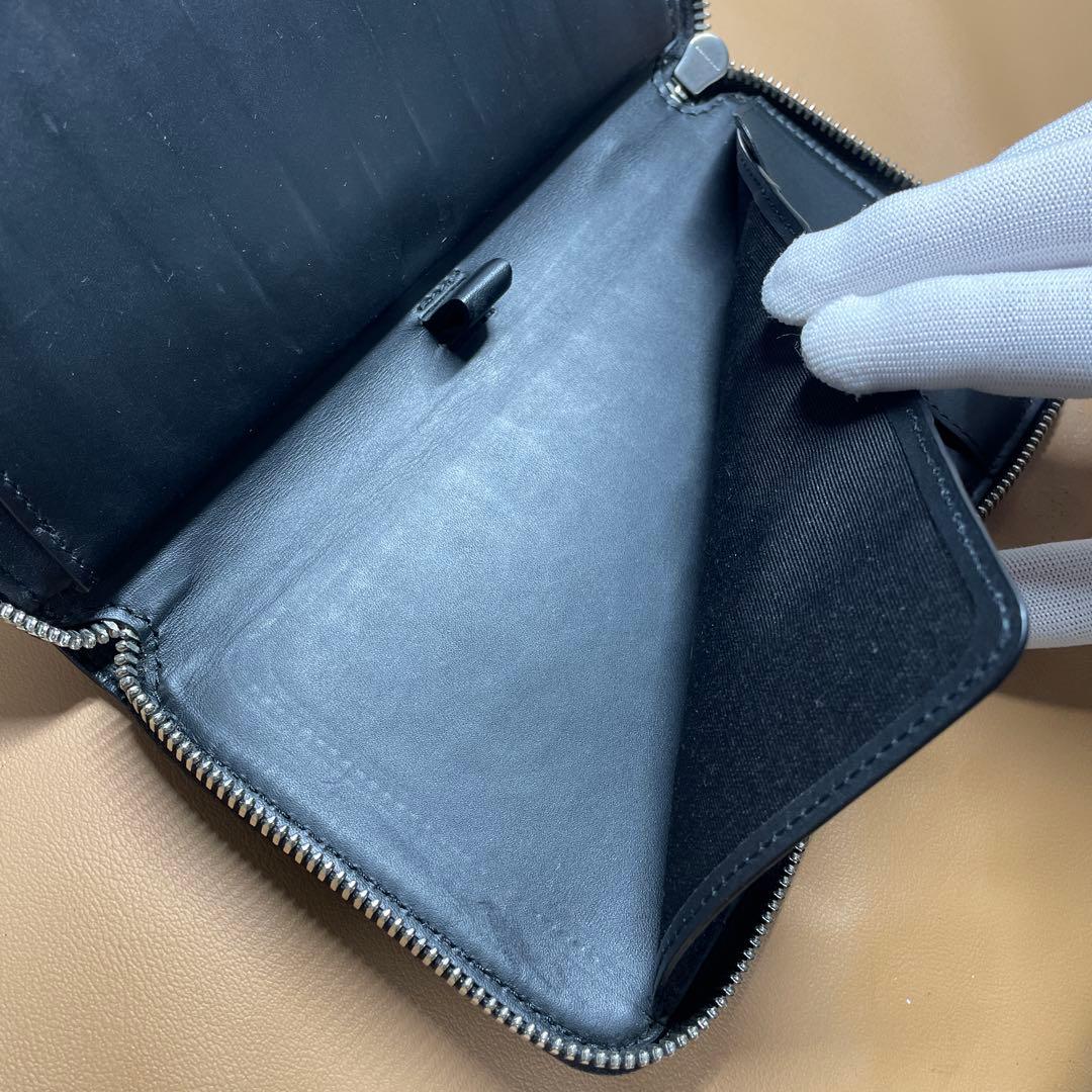 バーバリー　オーガナイザー　ラウンドファスナー