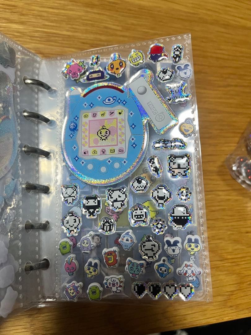 髙*ー様 シール帳　完成品　たまごっち　サンリオ等