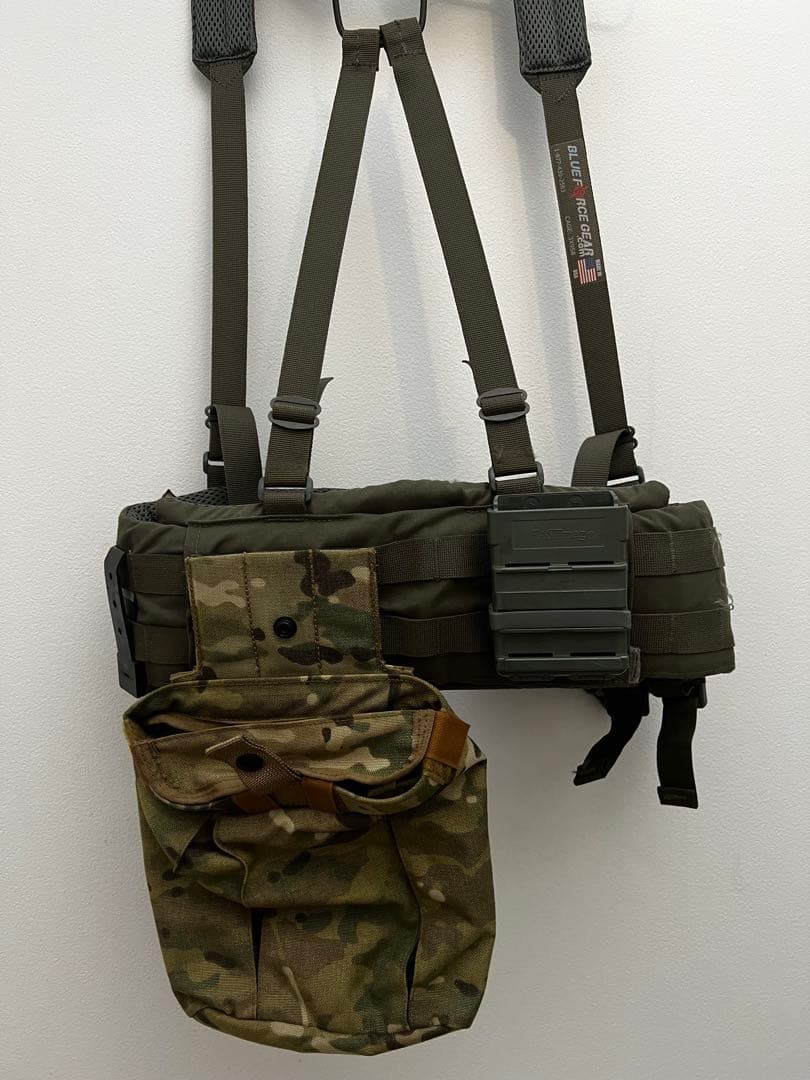 実物ブルーフォースギア チェスト・リグ その他EMDOMダンプポーチ等付き