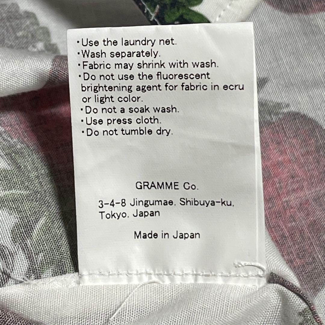 【Q-pot.】キューポット ストロベリーフィールド 総柄 半袖シャツ 苺