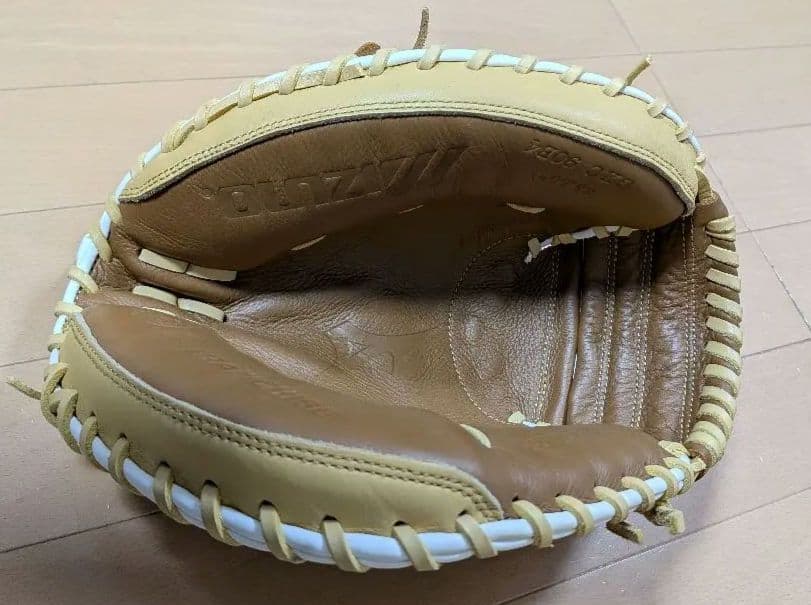 ミズノ 軟式グローブ キャッチャーミット　ベージュ/ブラウン