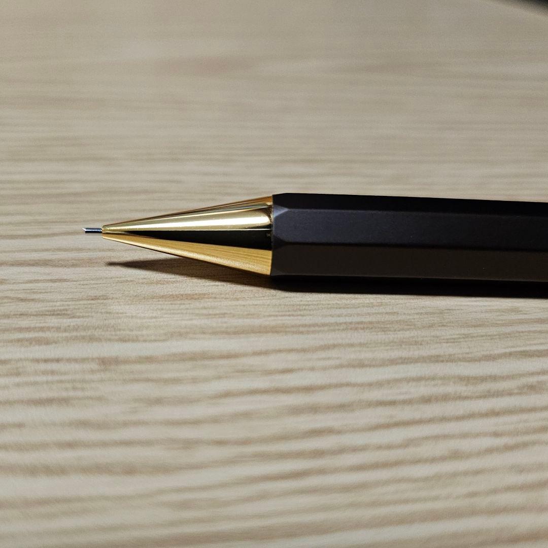 伊藤屋カヴェコ　オリーブブラウン