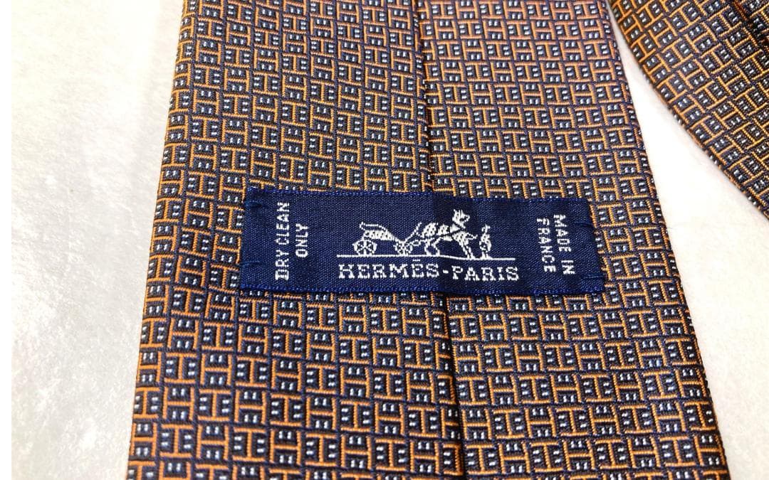 HERMES シルク100% ネクタイ ブラウン系