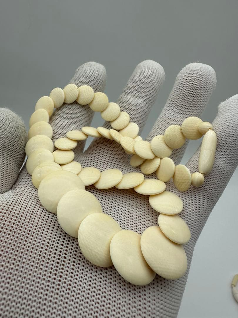 ネックレスまとめ売り　象牙風 象牙調 アイボリーカラー 合計 11点 326g