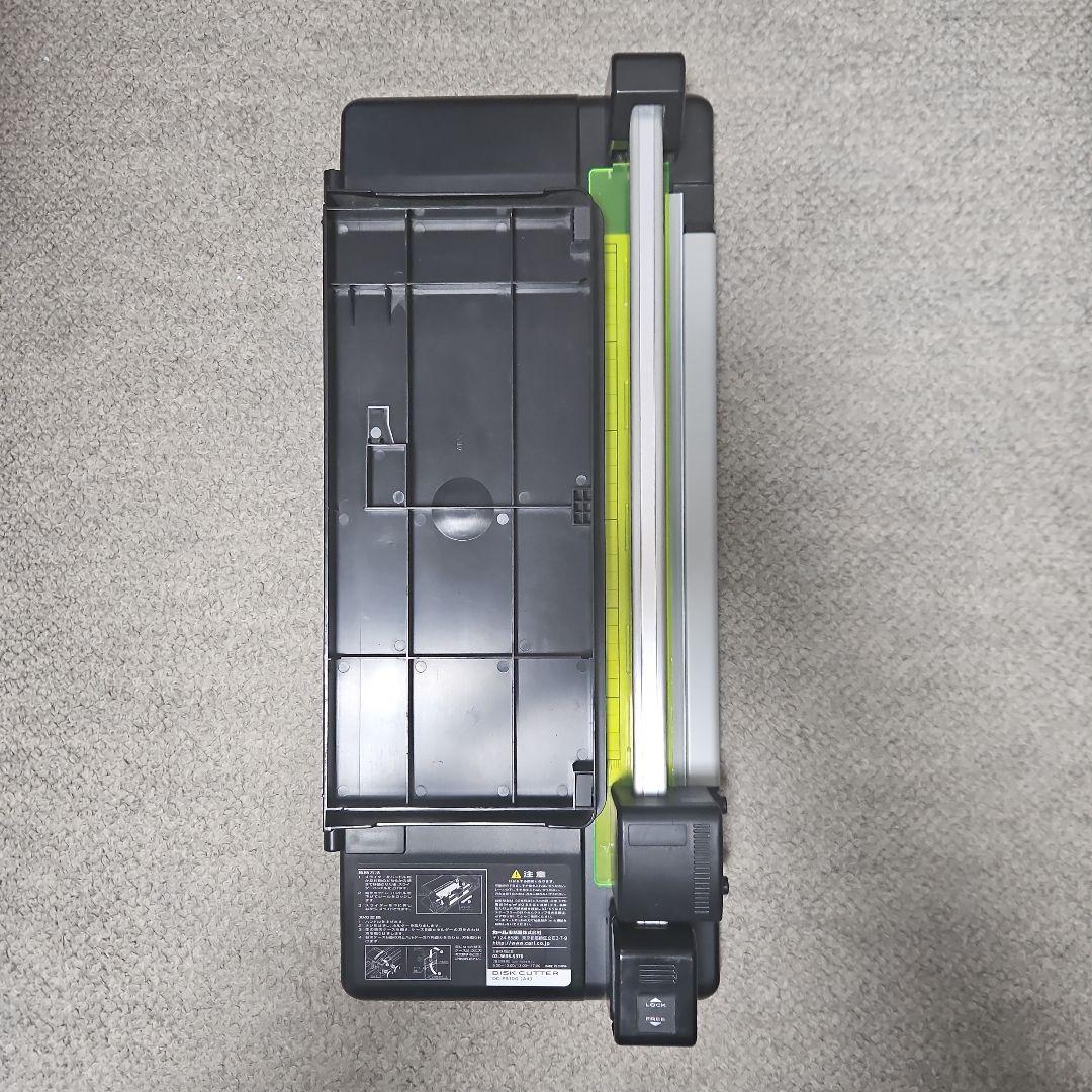 CARL 裁断機 DC-F5100(A4) A4サイズ 替刃3個付き