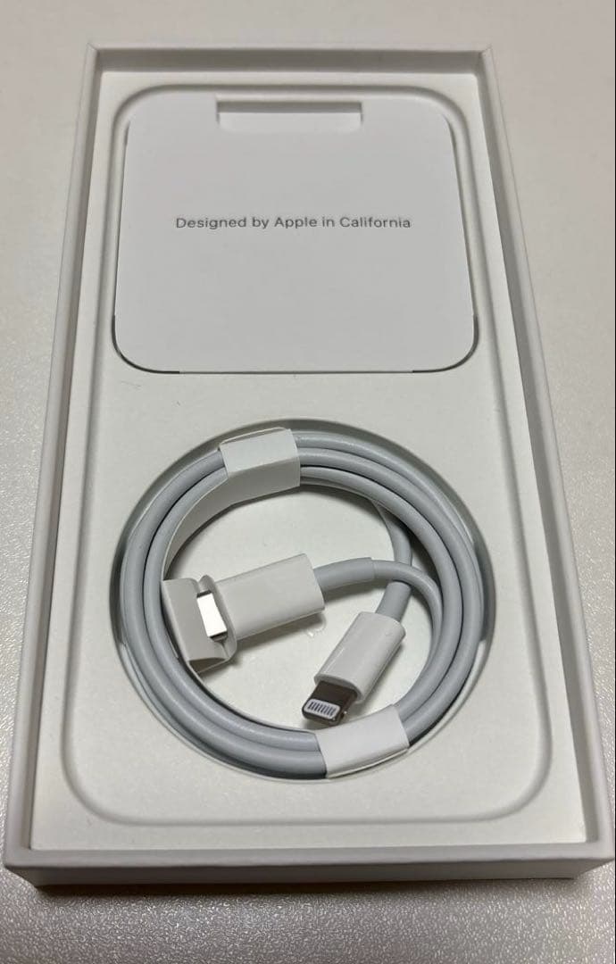 iPhone14本体 256GBカラー:ミッドナイト箱付き