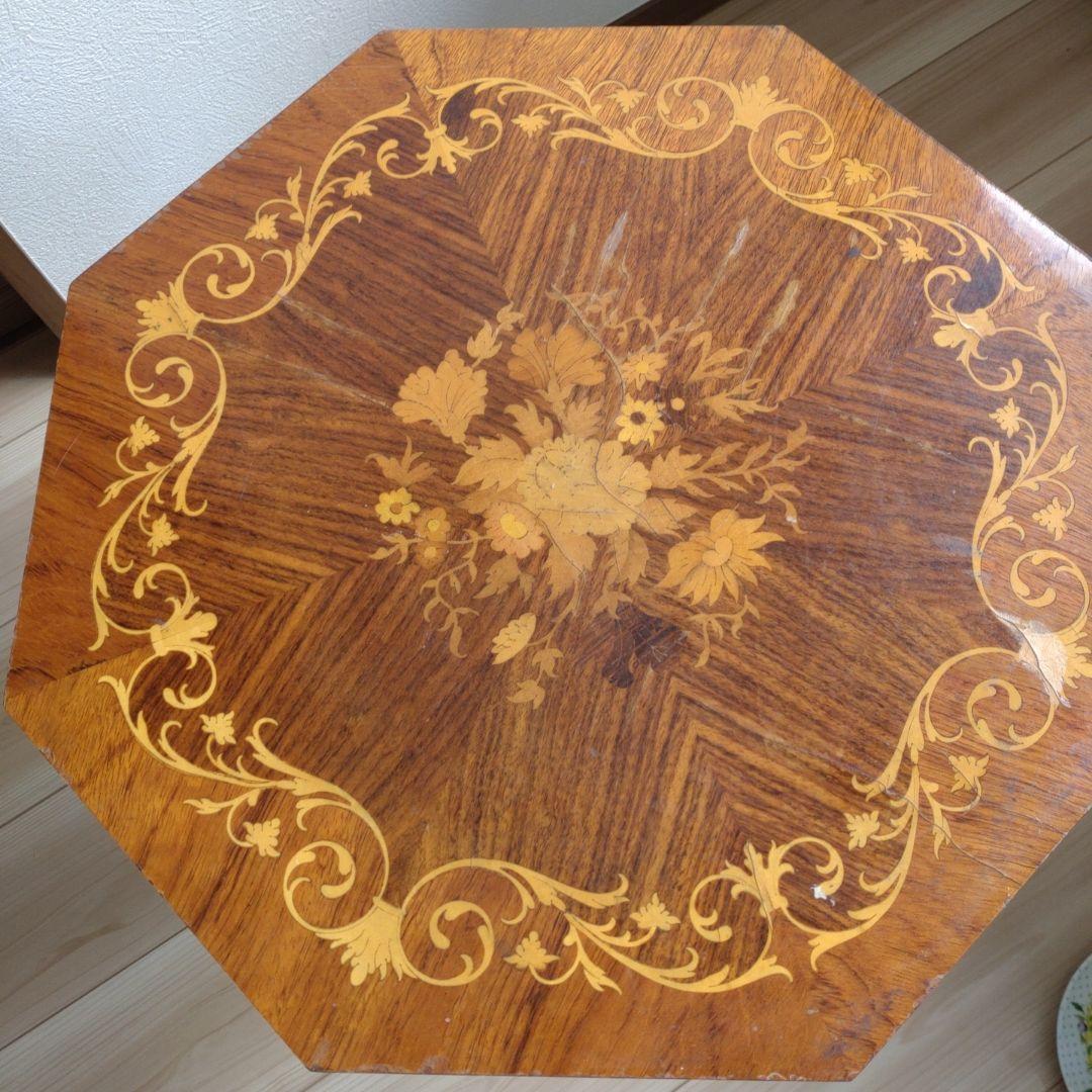アンティーク 八角形 木製 テーブル 花模様の象嵌　カフェテーブル