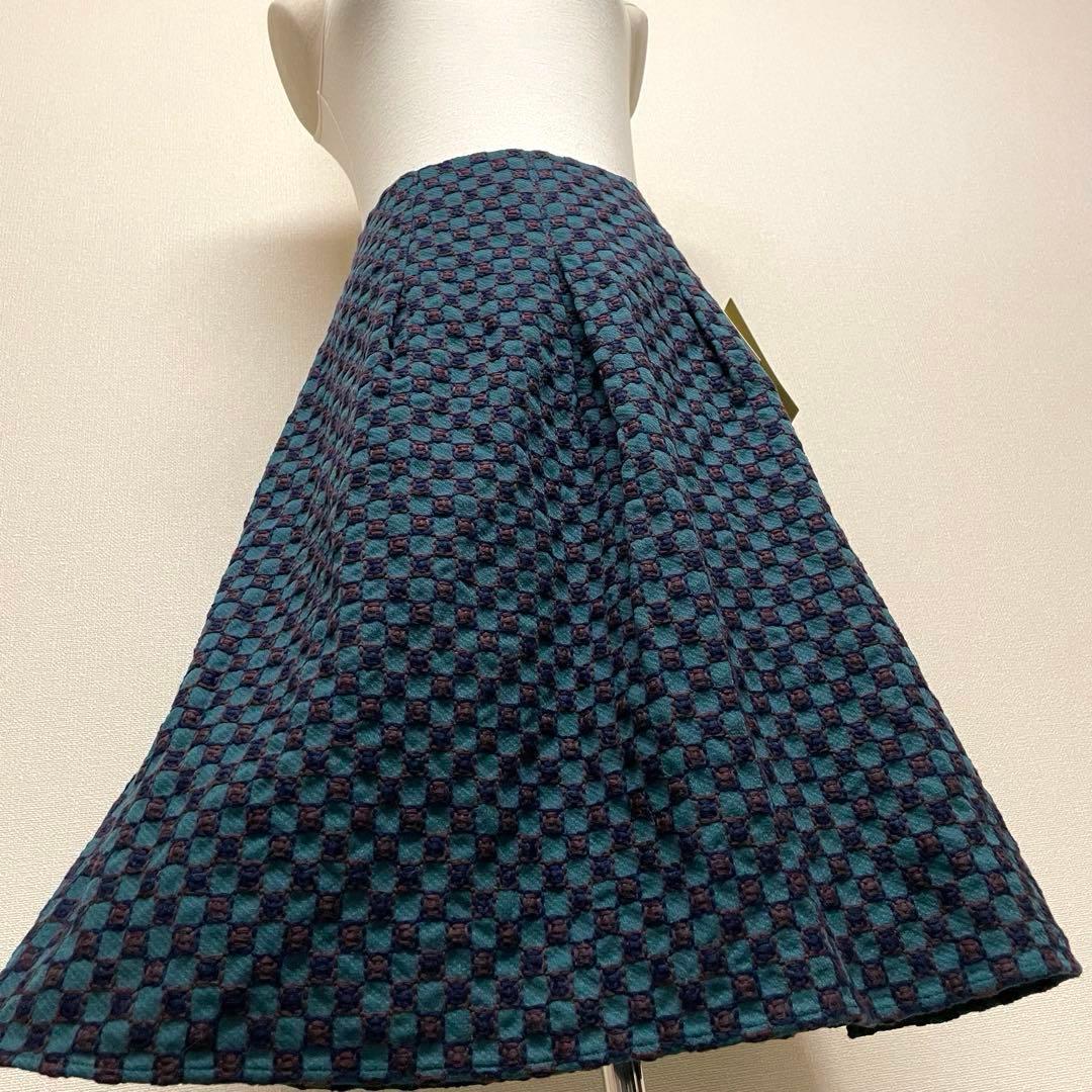 【新品タグ付き】Sybilla ジャガード織高級感エレガントフレアスカート