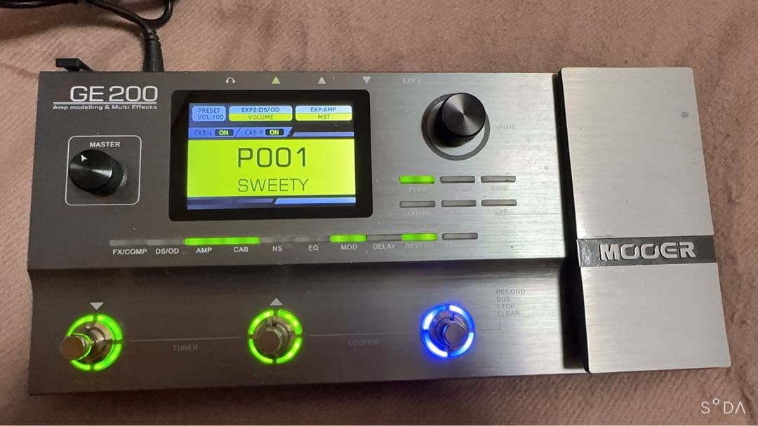 ギター mooer ge200