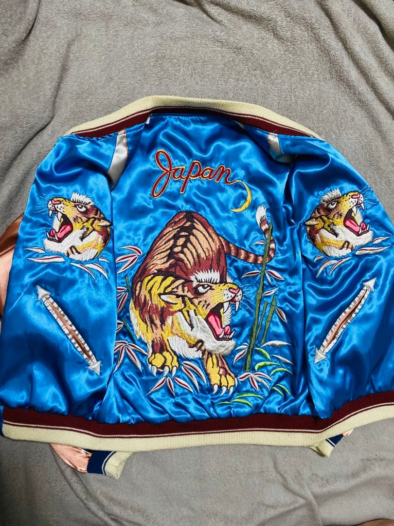 tepeeテーラー東洋 日本限定 スカジャン HAWAII 虎ワシ サテン