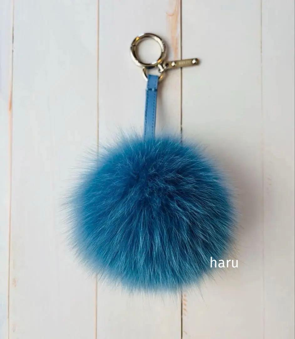 ＊美品＊【FENDI 】フェンディ ポンポンチャーム ファーチャームキーリング