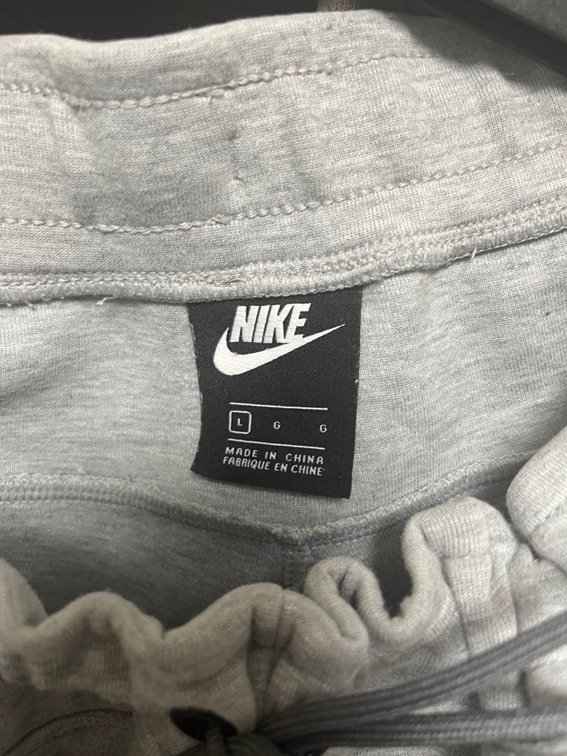 NIKE テックフリース　廃盤　グレー　ナイキ　UK drill パーカー