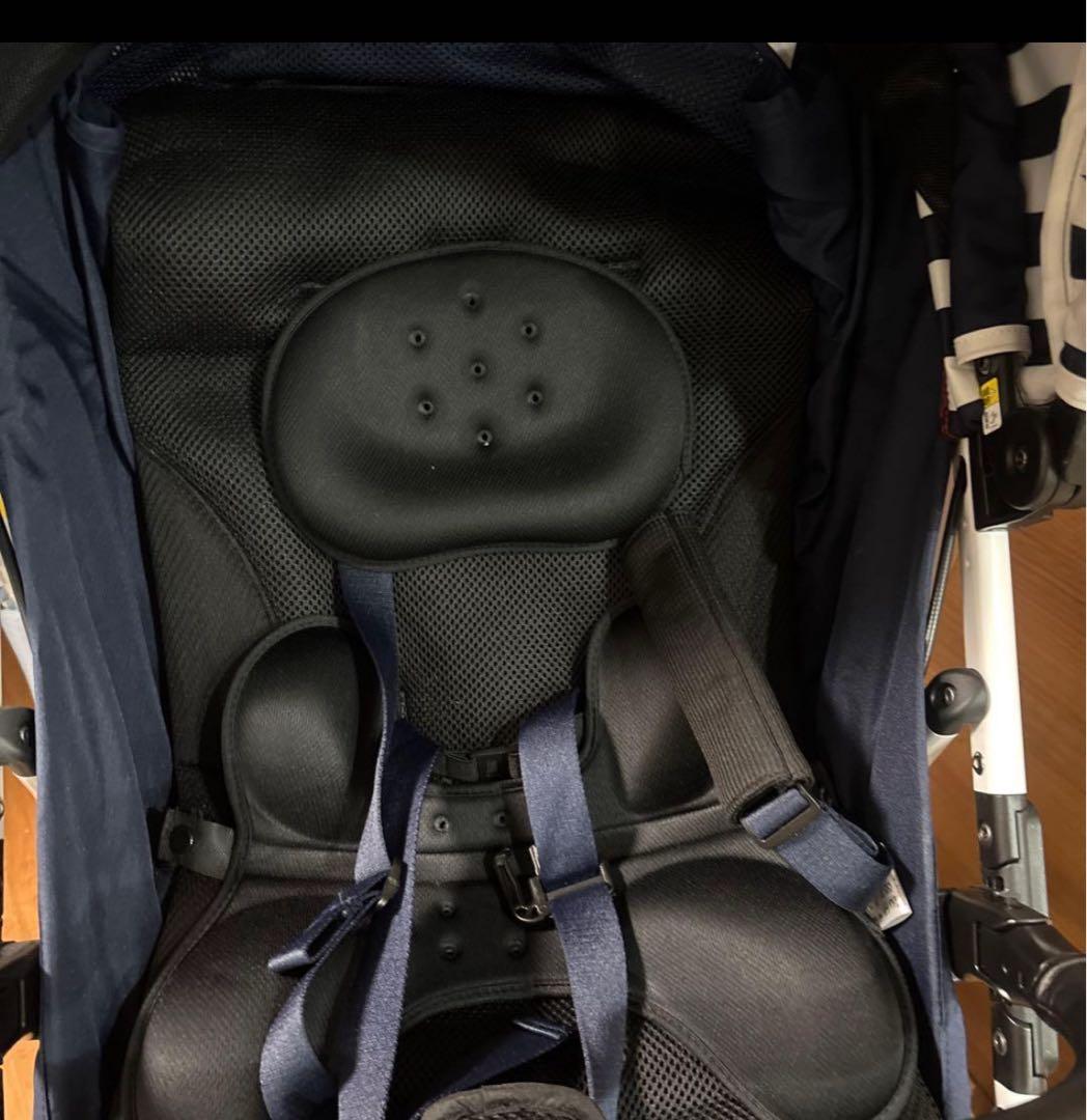 美品　おまけ付　familiar アップリカ　ネイビー ベビーカー　Aprica