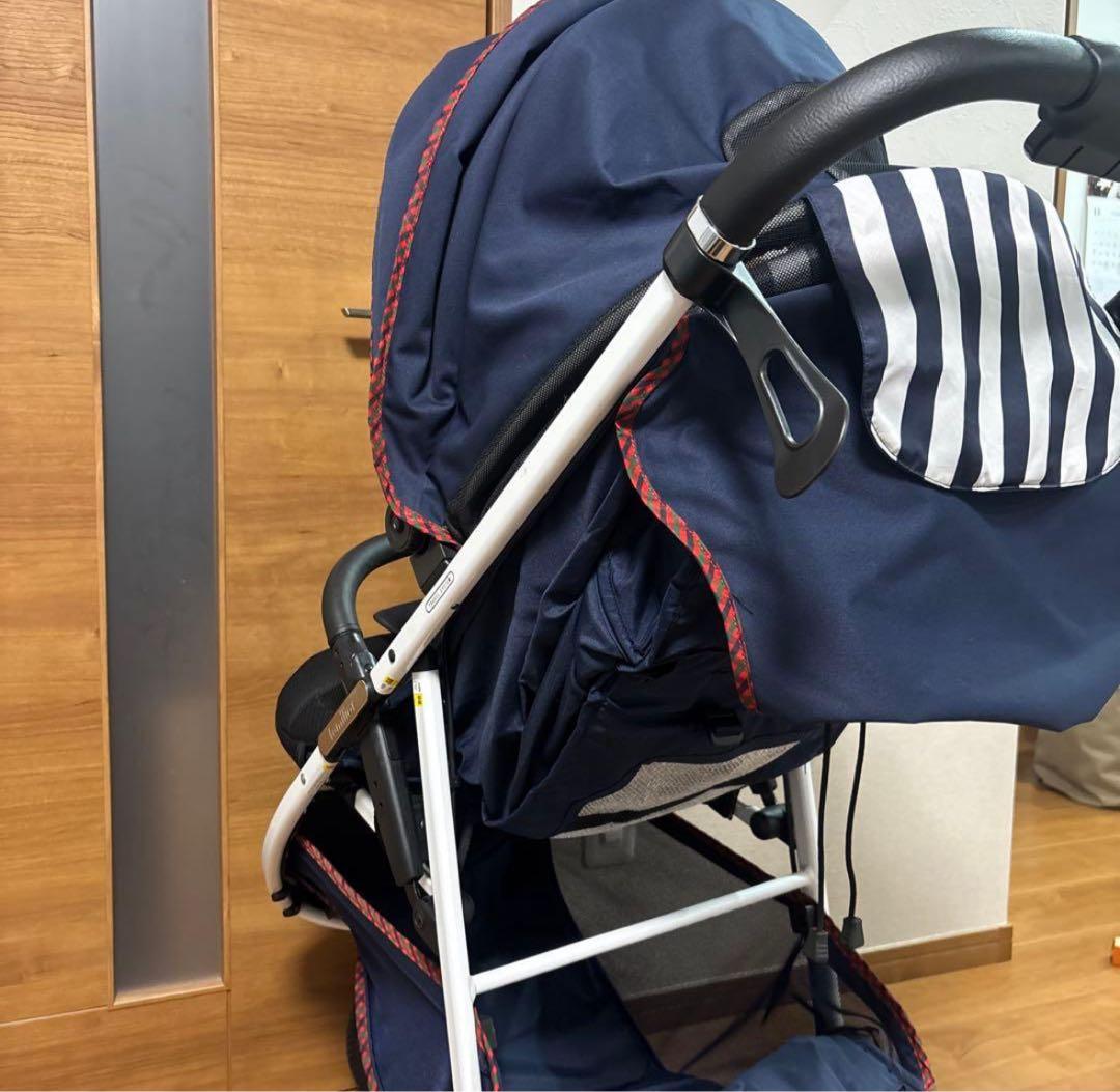 美品　おまけ付　familiar アップリカ　ネイビー ベビーカー　Aprica
